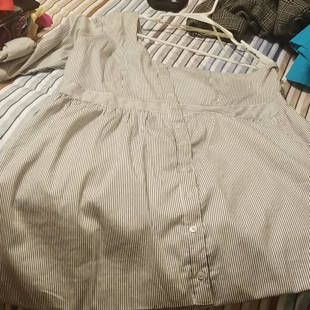 Striped Fress - Picture 2 of 3